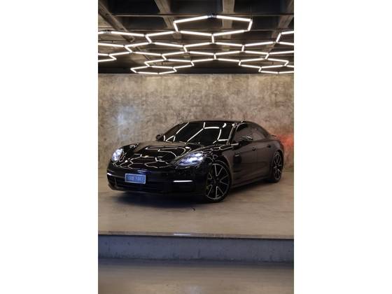 PORSCHE PANAMERA 2.9 V6 E-HYBRID 4 PDK PORSCHE PANAMERA 2.9 V6 E-HYBRID 4 PDK